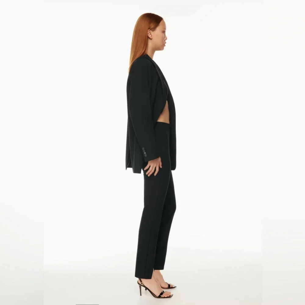 $148 Aritzia Babaton Cassatt Pant in Black Size 6 - High-waisted slit pants - Picture 5 of 16